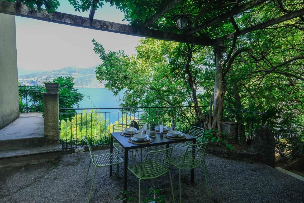 Villa Gina Варена Екстериор снимка