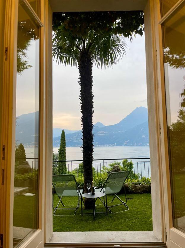 Villa Gina Варена Екстериор снимка